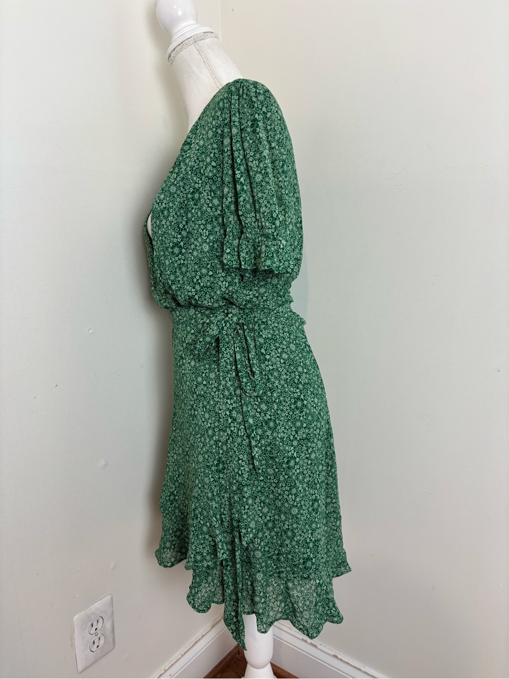 Reformation Lucas Green Dress Size Large - Picture 6 of 15